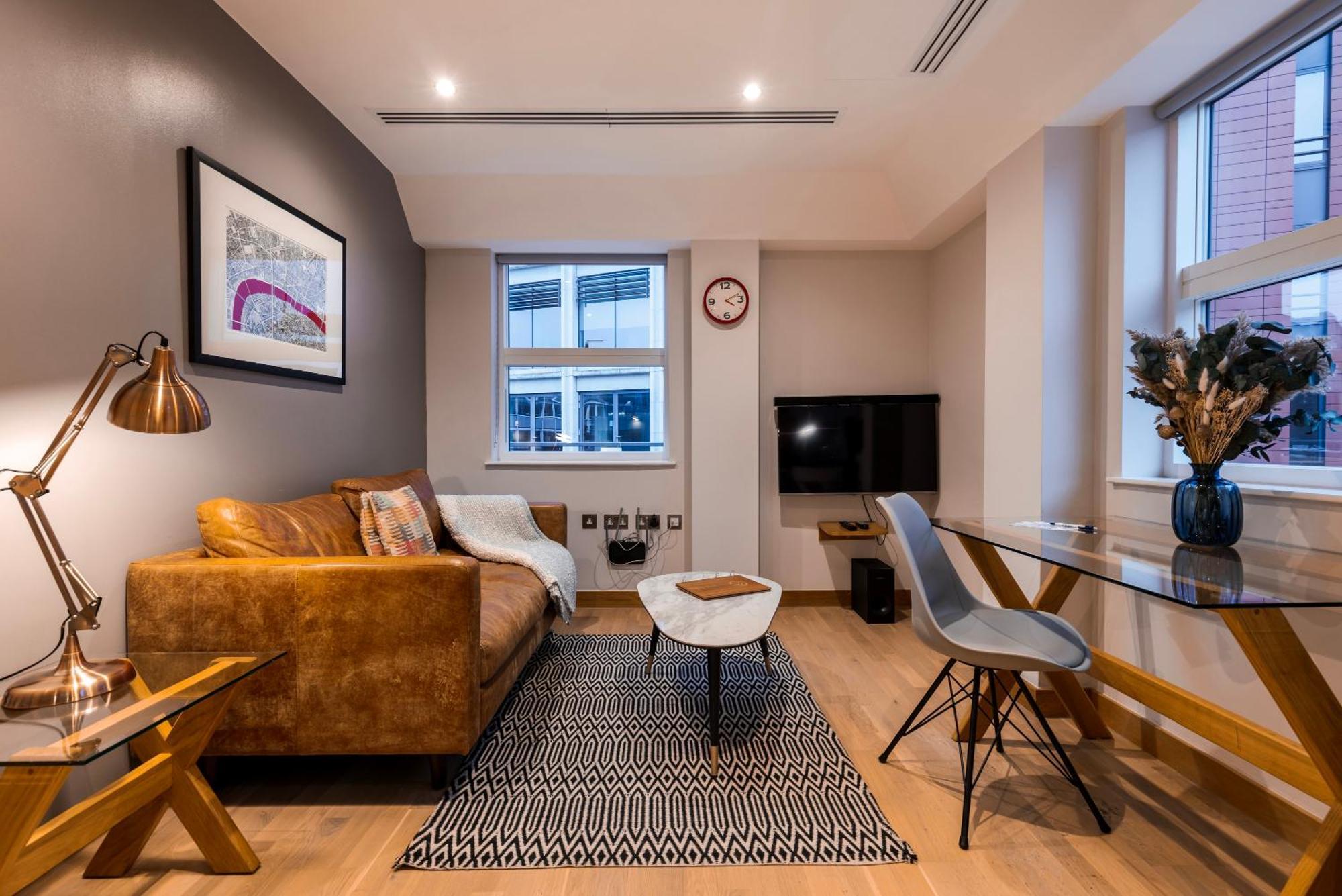Barbican Serviced Apartments By Lovelystay London Kültér fotó