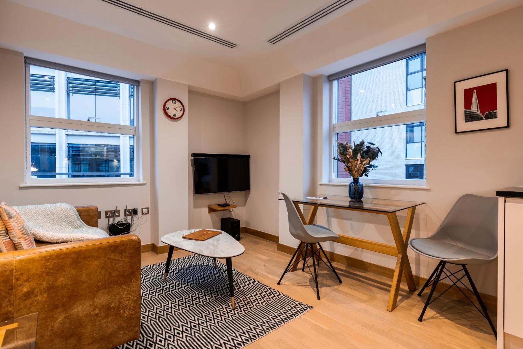 Barbican Serviced Apartments By Lovelystay London Kültér fotó