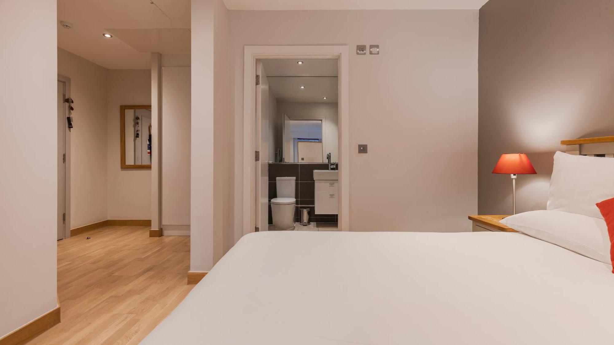 Barbican Serviced Apartments By Lovelystay London Szoba fotó