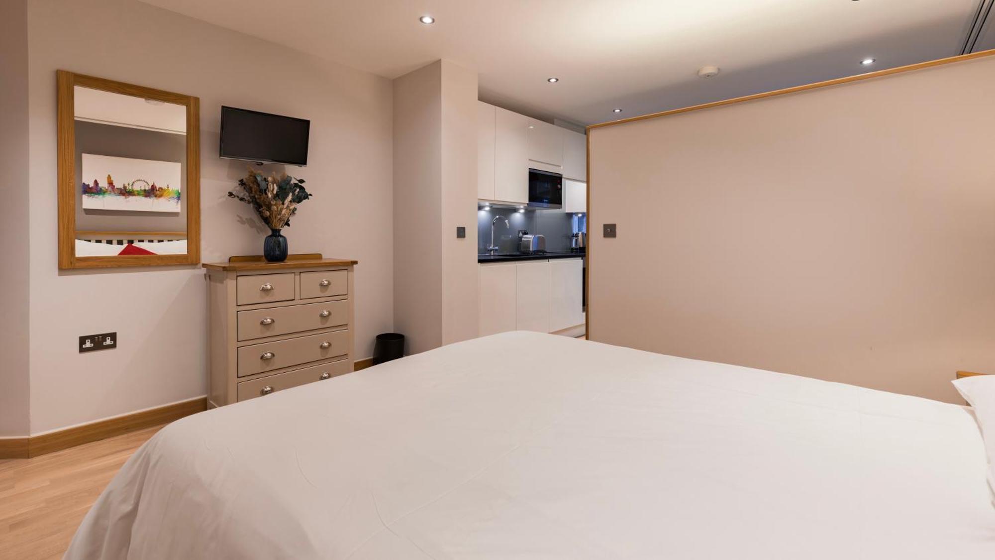 Barbican Serviced Apartments By Lovelystay London Szoba fotó